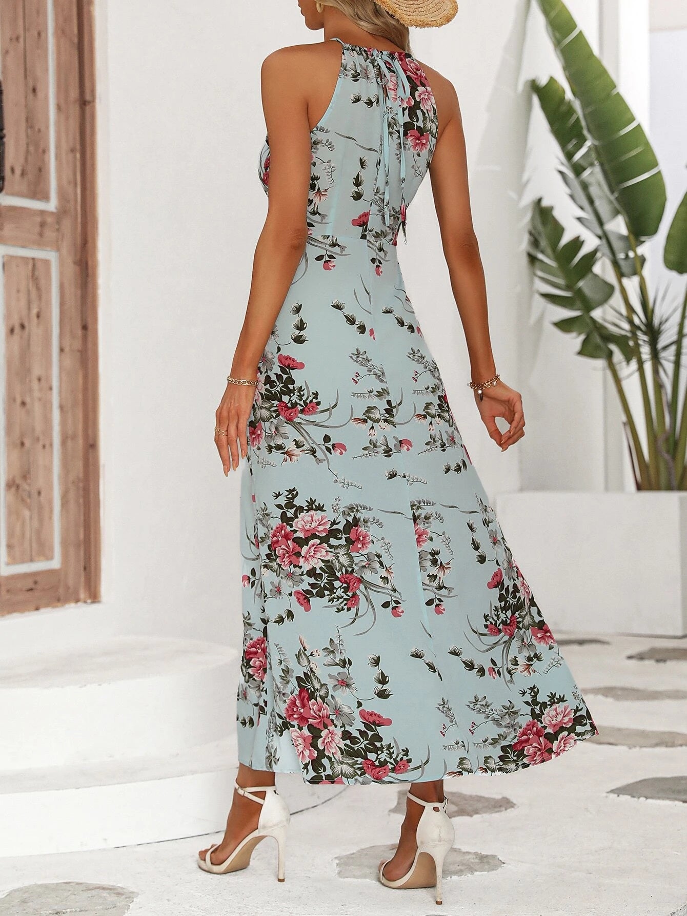 Vestido de Verão Floral Slim Fit