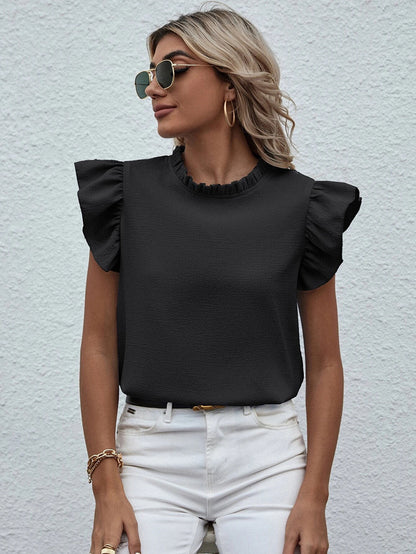 Blusa Capri – Babados & Elegância Minimalista