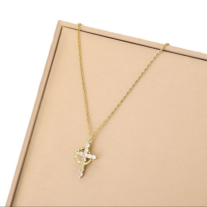 Colar Cruz Dourada com Cristais – Símbolo de Fé e Luz