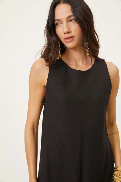 Vestido Curto em Linho com Recortes