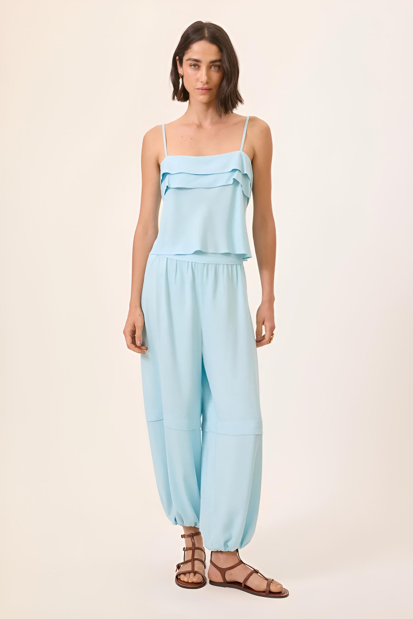 Blusa Regata com Babados RYVEI