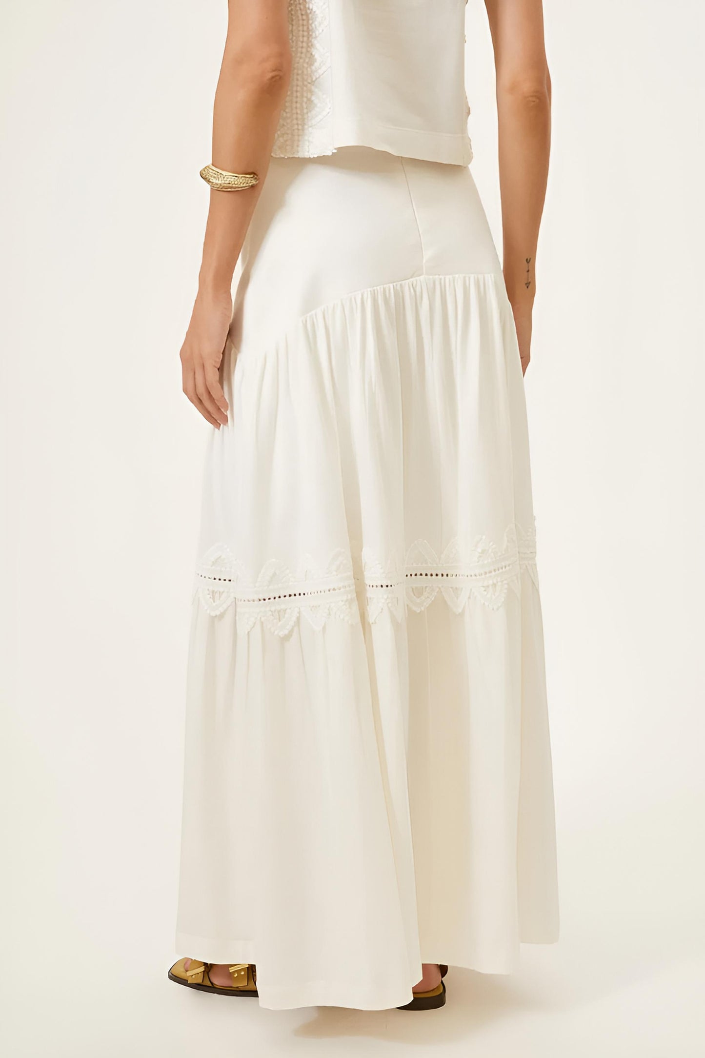 Saia Longuete com Guipir