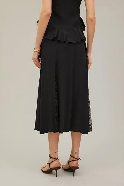 Saia Midi Godê RYVEI com Renda